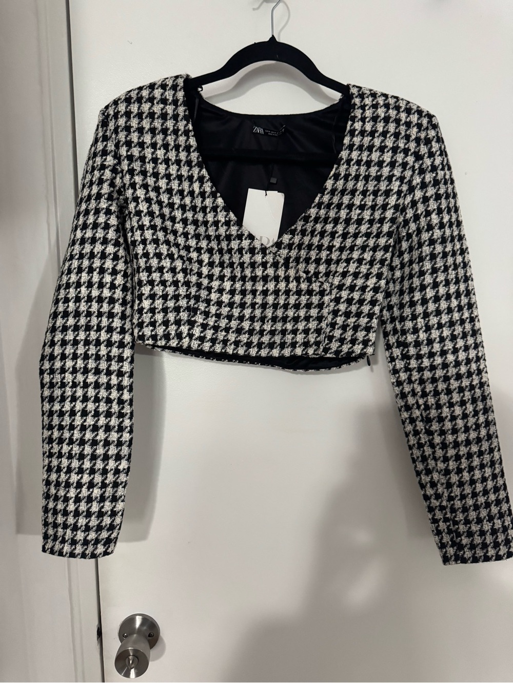 Zara Black & White Houndstooth Cropped Blazer with matching skirt